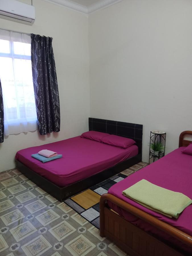 Homestay Tok Abah Kuala Besut Buitenkant foto