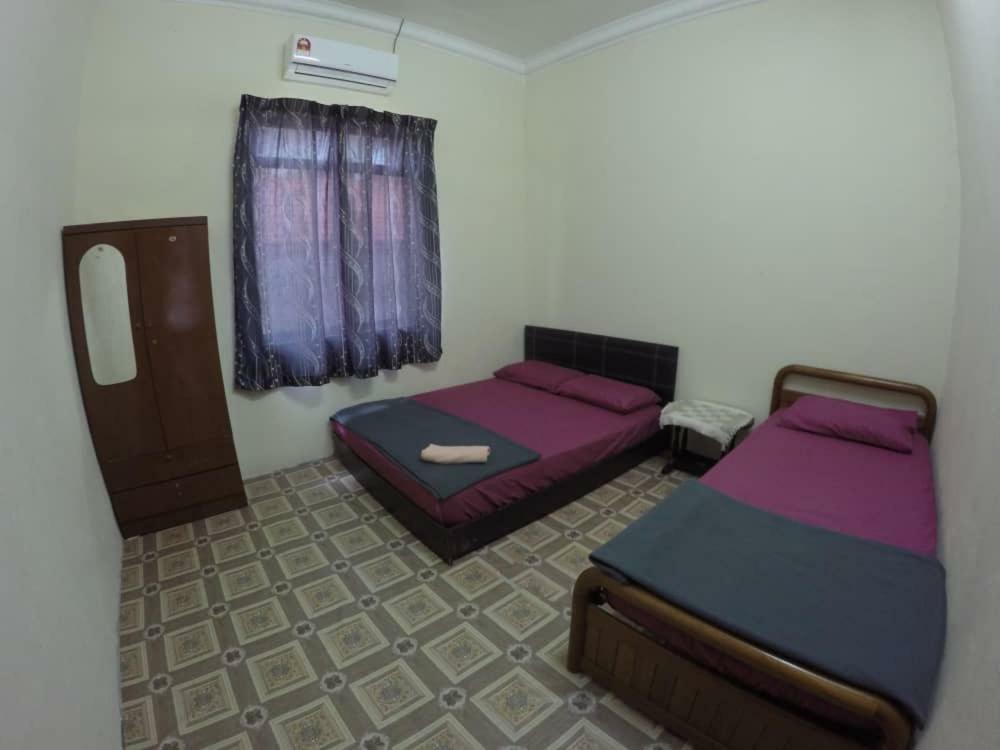 Homestay Tok Abah Kuala Besut Buitenkant foto