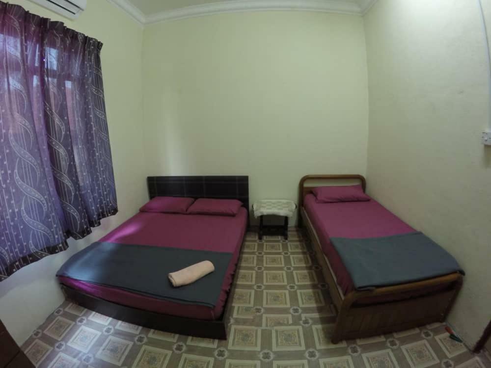 Homestay Tok Abah Kuala Besut Buitenkant foto